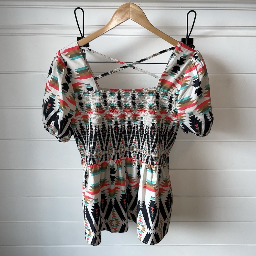 NWOT Rowdy Crowd Clothing Smocked Bodice Puff Sleeve Aztec/Southwest Top Size XL - Picture 4 of 8